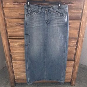 LUCKY BRAND size 4 long denim skirt